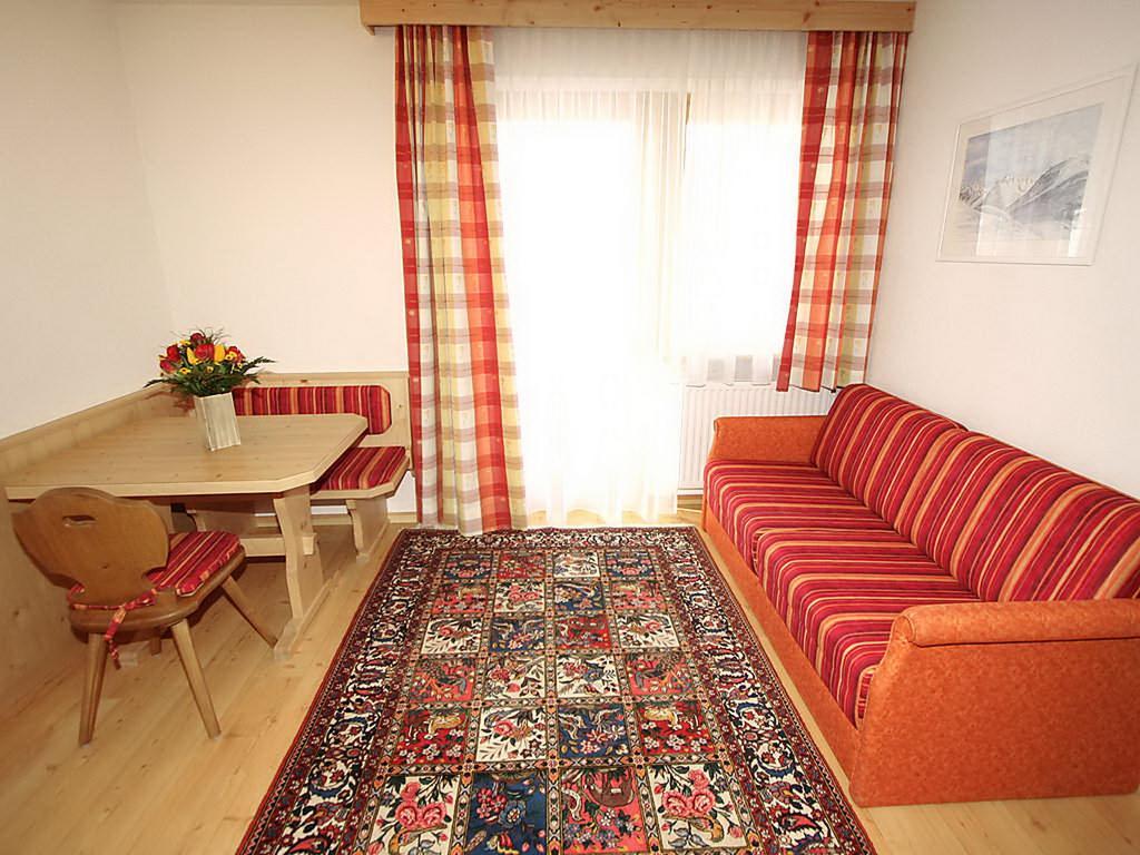 Hotel Diana à Pettneu am Arlberg Extérieur photo