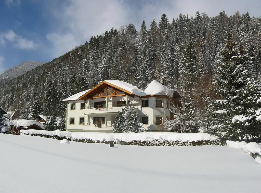 Hotel Diana à Pettneu am Arlberg Extérieur photo
